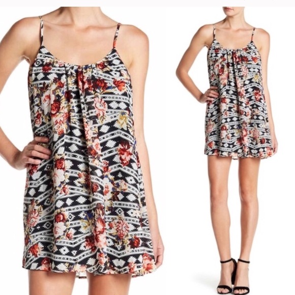 Show me your mumu dress - Picture 4 of 4